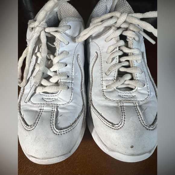 NO LIMIT White Cheer Shoes Sz. Y2, kids, sports, cheerleading, girls, sneakers - Picture 7 of 7